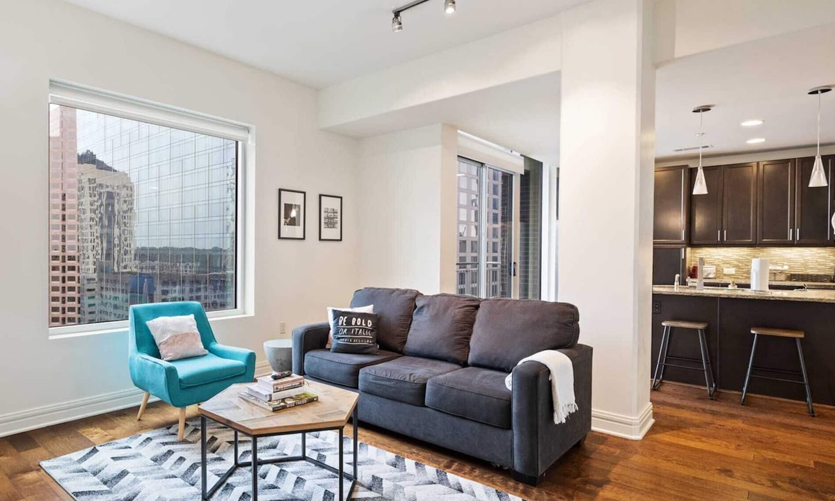 Waller Creek District Apartment | Kasa | Cozy 1BD + Pet Friendly | Austin