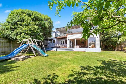 McCrae House | Kasih