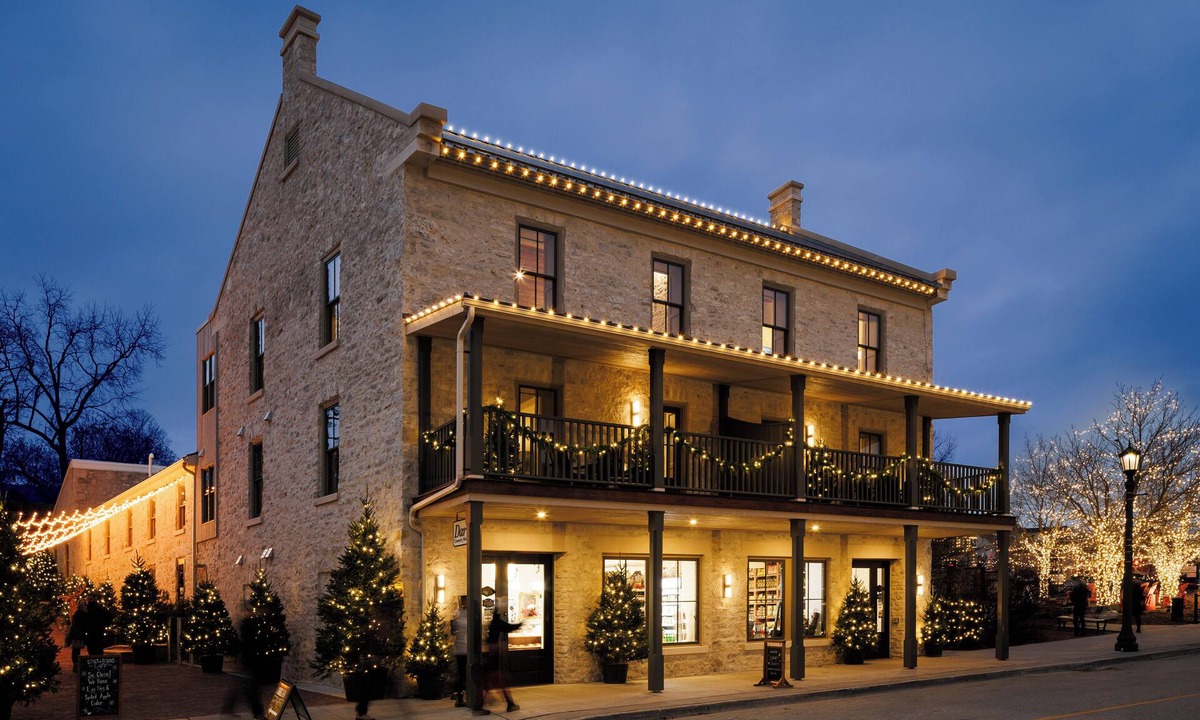 Elora Hotel | Kat Florence Hotels