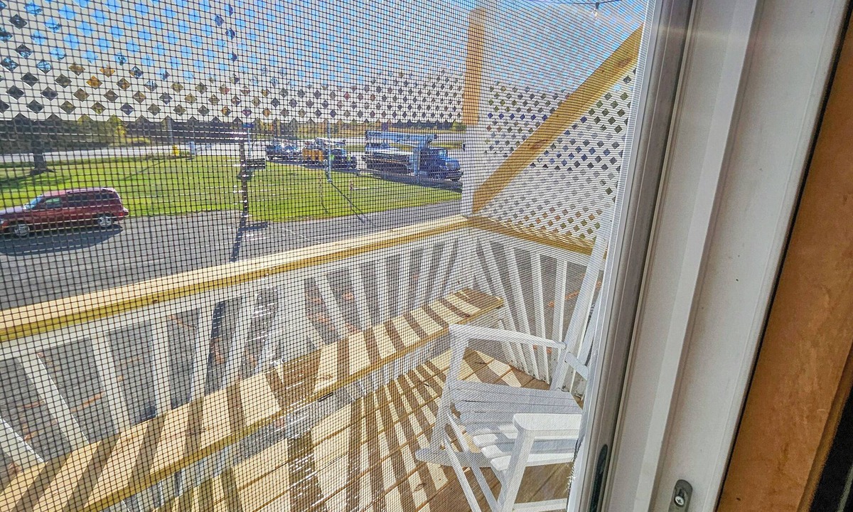 Sherman Station Hotel | Katahdin Valley Motel