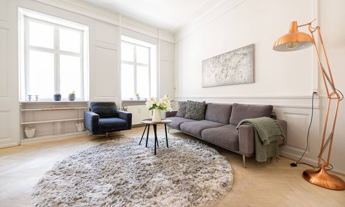 Copenhagen City Centre Apartment | Kattesundet Charm: Sleek Place - Historical Center