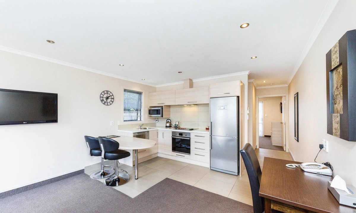 Palmerston North Hotel | Kauri Court Motel and Apartments