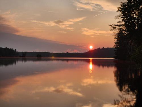 Algonquin Highlands Ski Chalet | Kawagama Shoreline