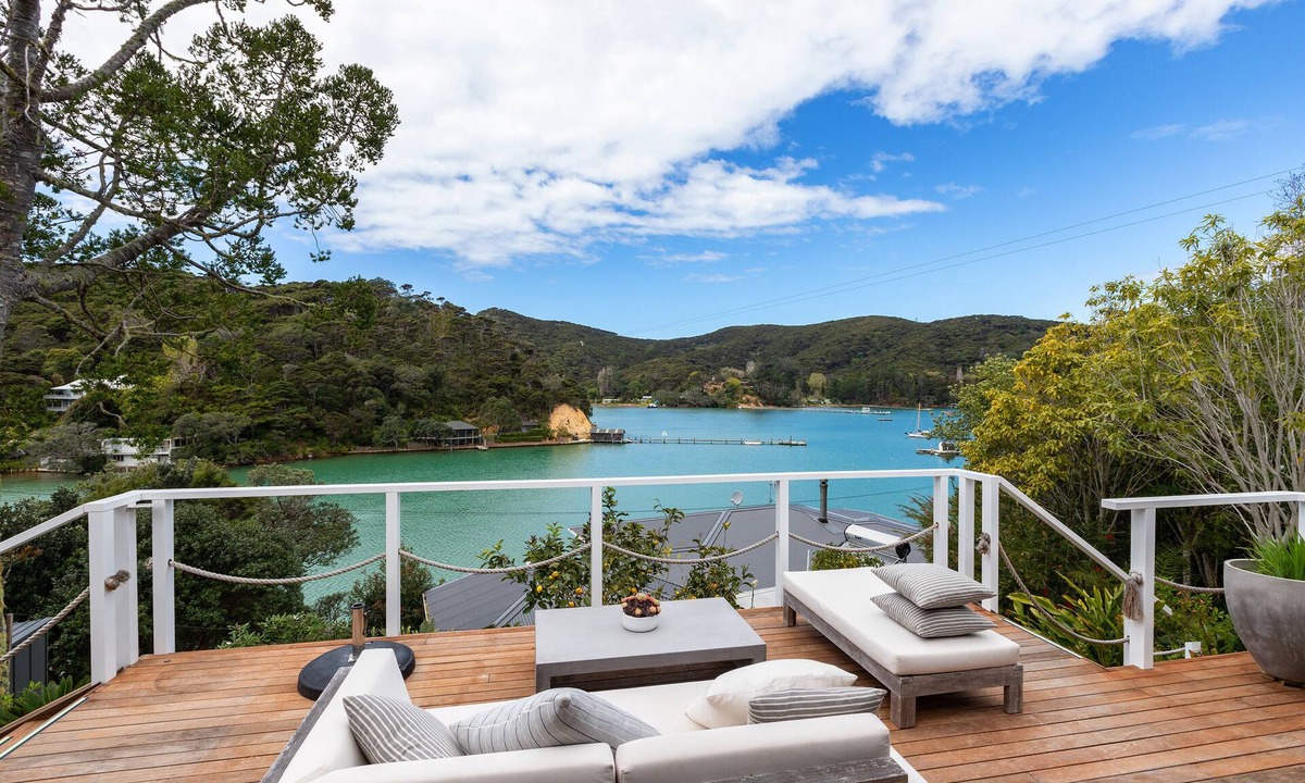 Kawau Island Hotel | Kawau Lodge Boutique Resort