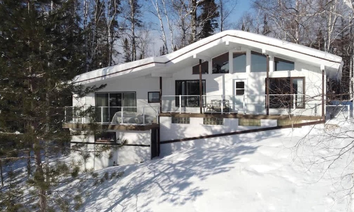 Saint-David-de-Falardeau Ski Chalet | Kayla | Tavata Chalets | Cozy Chalet