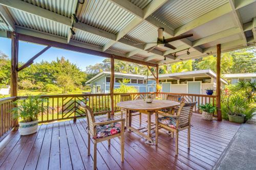 Keaau Apartment | Keaau Apartment on Beautiful Acre with Pool and Deck!