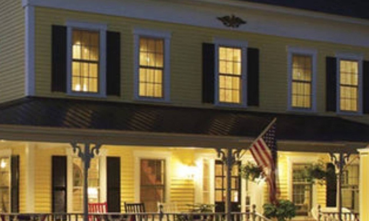 North Conway Hotel | Kearsarge Inn
