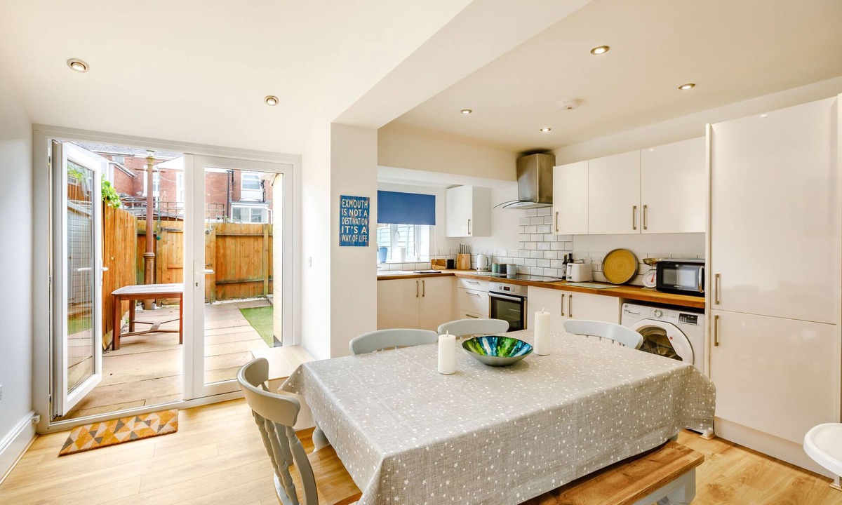Exmouth Cottage | Keeling