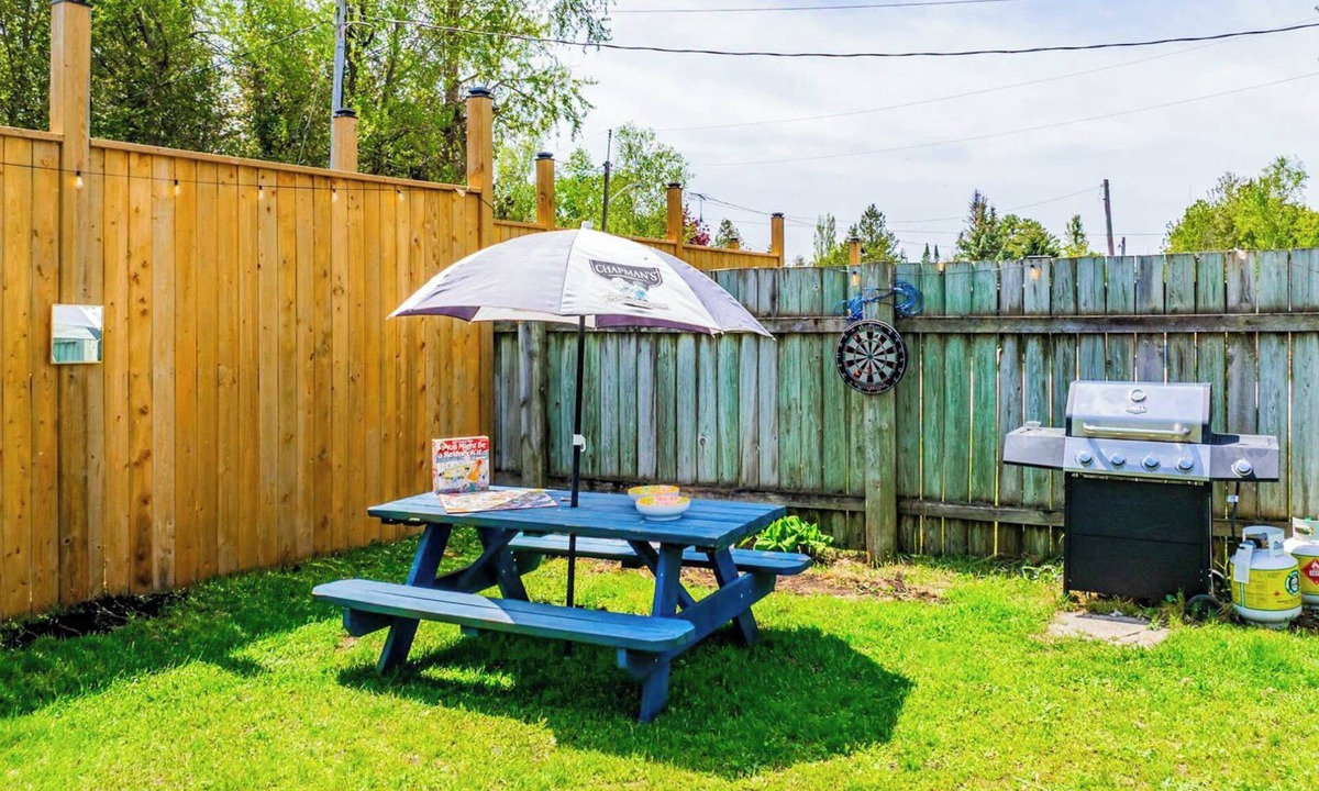 Point Clark Cottage | Keepers Cottages - 2 Cottages, One Perfect Getaway