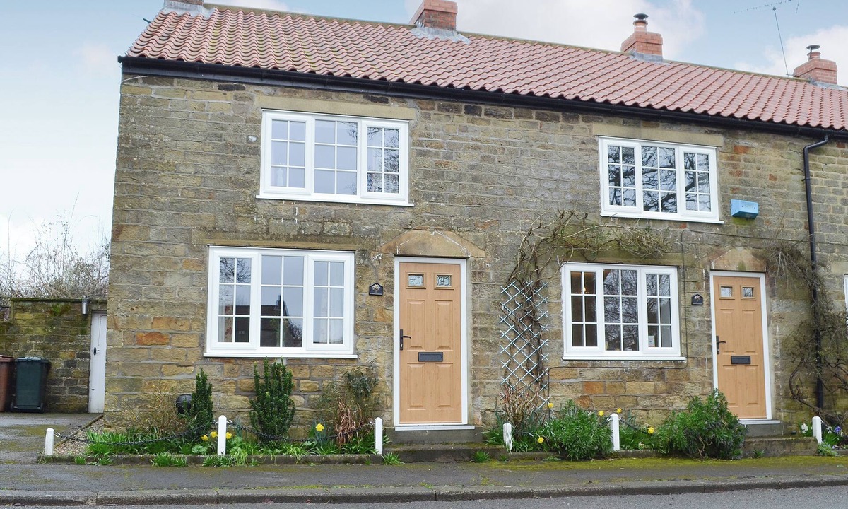 Easterside Cottage | Keldholme Cottage 1 - UK10992