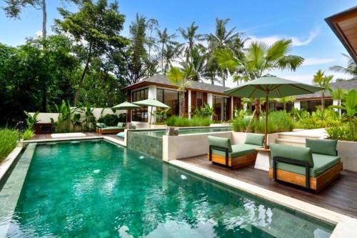 Singakerta Villa | Kellandra Tropical 6 BR Private Pool Villa
