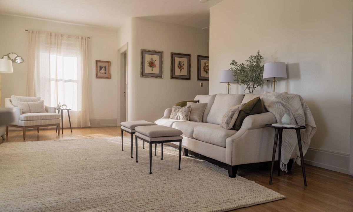 Geneva Apartment | Kellys Suite