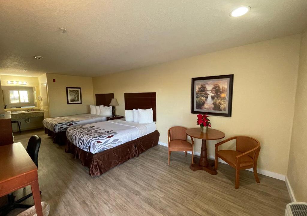 Kenedy Hotel | Kenedy Inn and Suites