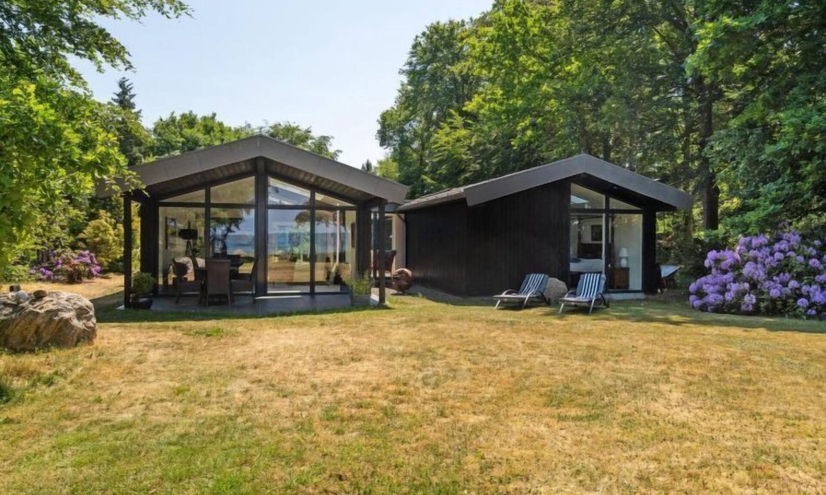 Fredericia House | "Kennet" - 30m from the sea by Interhome