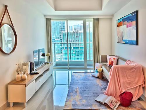 Kelapa Gading Timur Apartment | Kenzi By SanLiving - 2BR - Free Parking - Near Malls