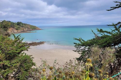 Plelo House | Ker desiree