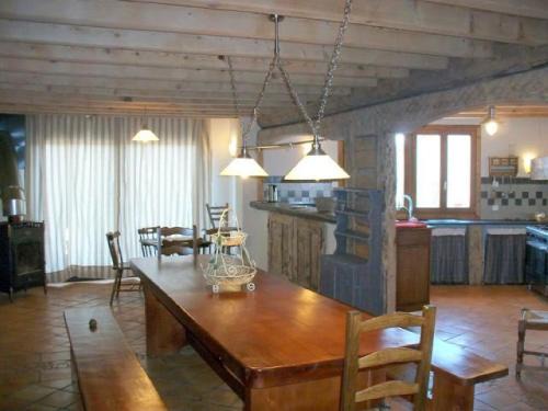 Saint-Pierre-dels-Forcats Ski Chalet | Ker Peric