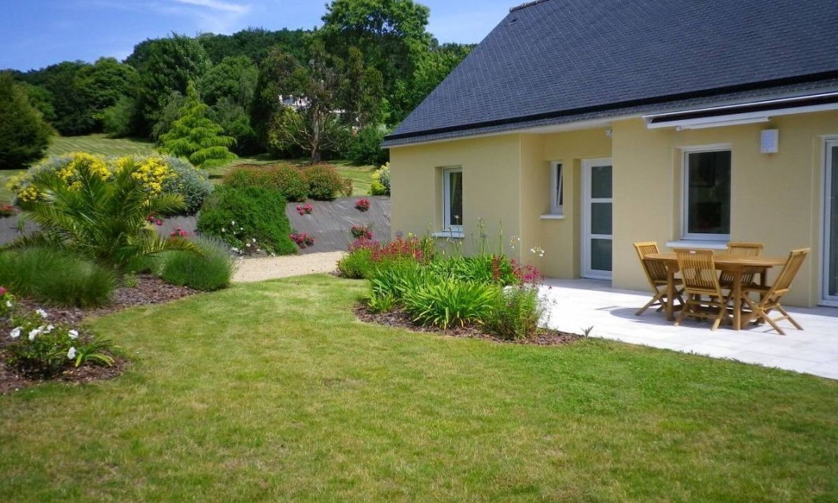 Ploubazlanec House | Kerarzic Gardens