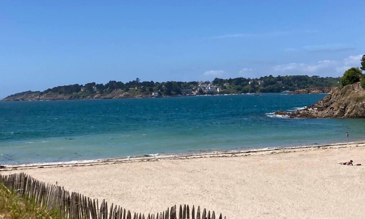 Kerfany-les-Pins Apartment | KERFANY LES PINS BEACH APARTMENT