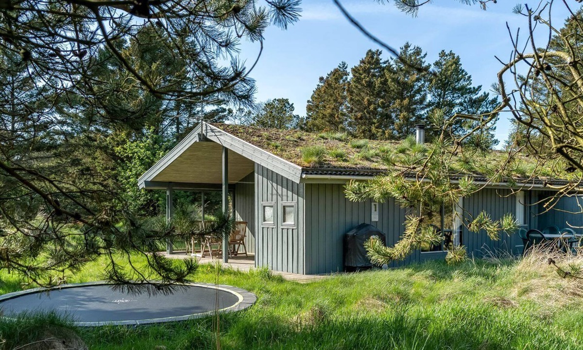 Grønhøj Cottage | “Kettruply”: Secluded idyll 700m from the beach