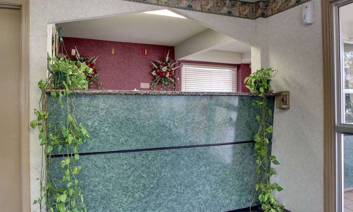 Montgomery Hotel | Key West Inn - Montgomery