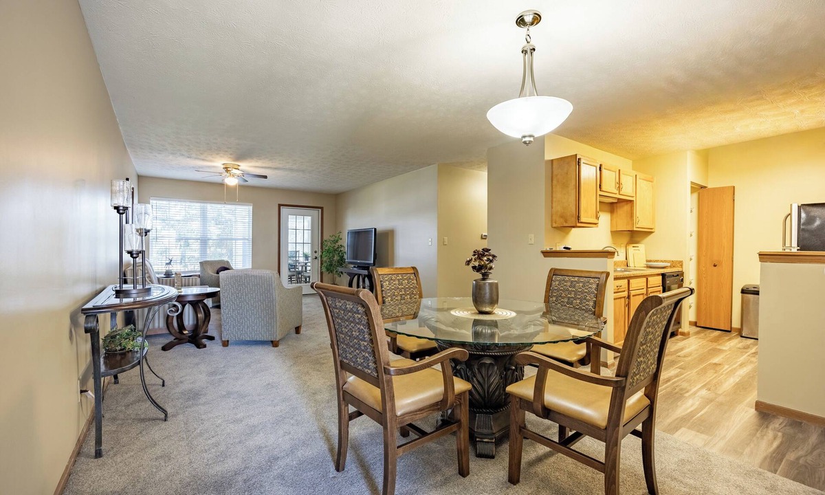 Indianapolis Villa | Keystone Garden Villa F