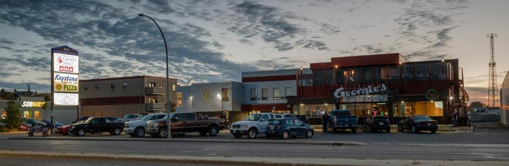 Brandon Hotel | Keystone Motor Inn, a Travelodge by Wyndham