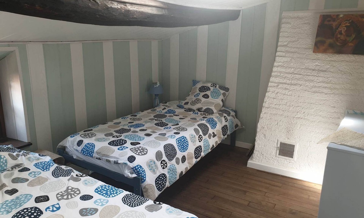 Chaille-sous-les-Ormeaux House | kfgjfgjfgjf