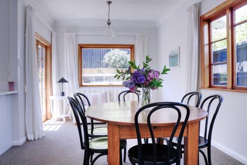 Khandallah House | Khandallah Character House