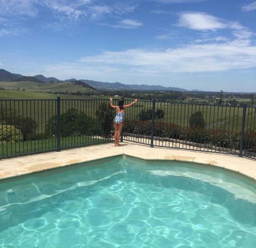 Kia Ora House | Kia Ora Lookout Retreat