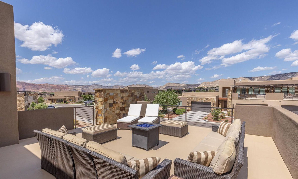 St. George Villa | Kickin' It At Karisma