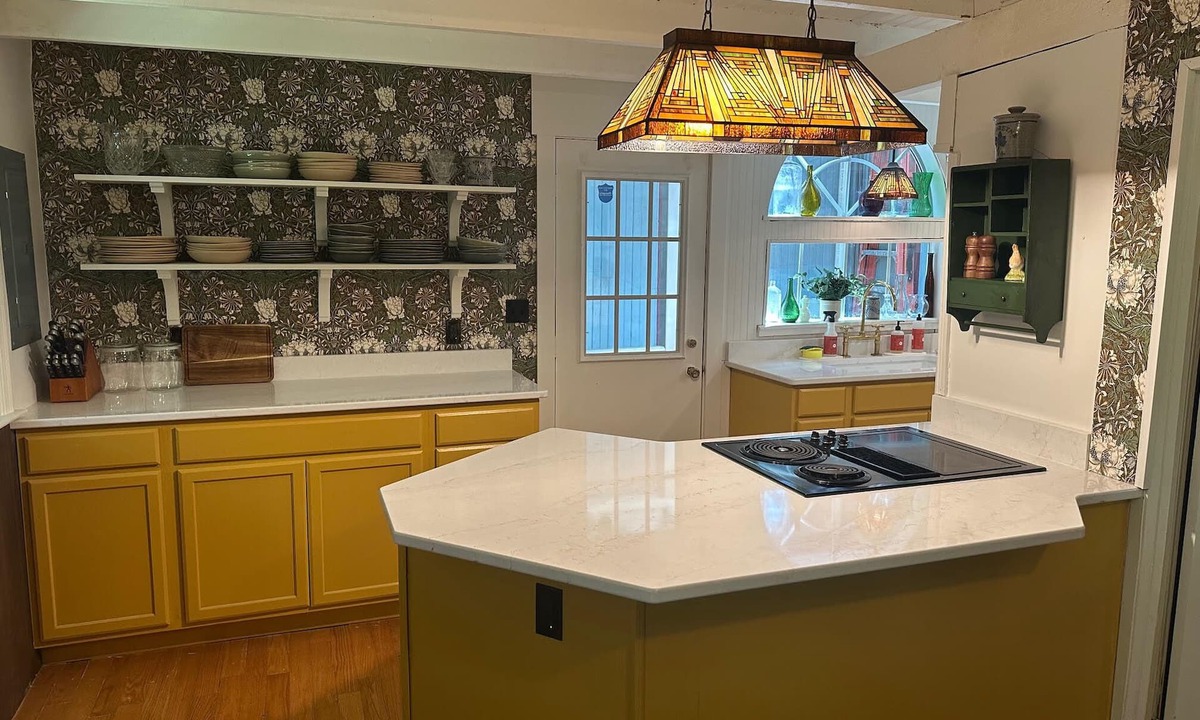 Mount Gretna Heights Cottage | ​Kid-Friendly Woods Hub! Walk to Lake & Shows