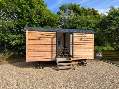 Mabe Apartment | Kilden Hut - Perranwell Station