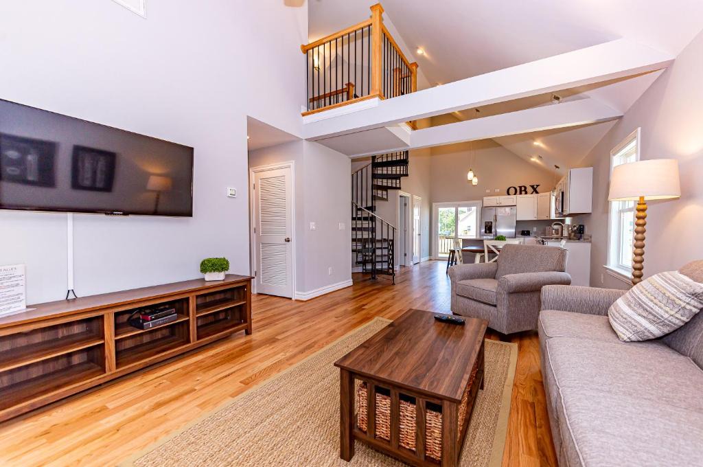 Harbinger House | Kilmarlic Mickelson