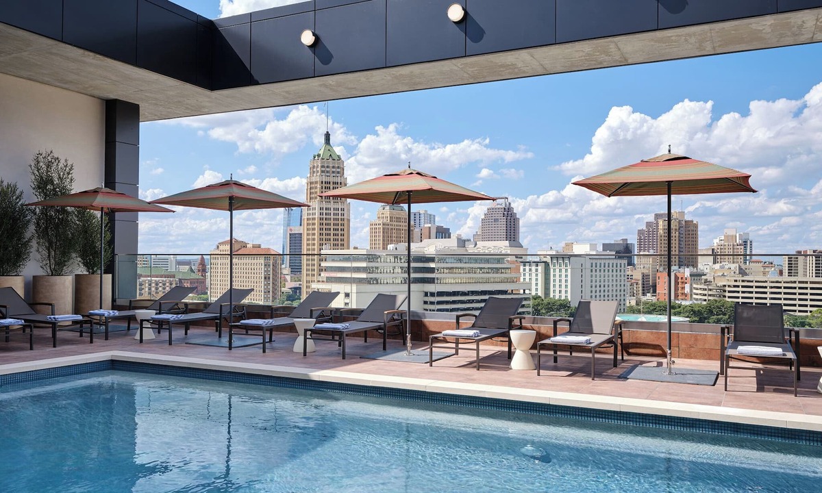 Downtown San Antonio Hotel | Kimpton Santo San Antonio - Riverwalk by IHG