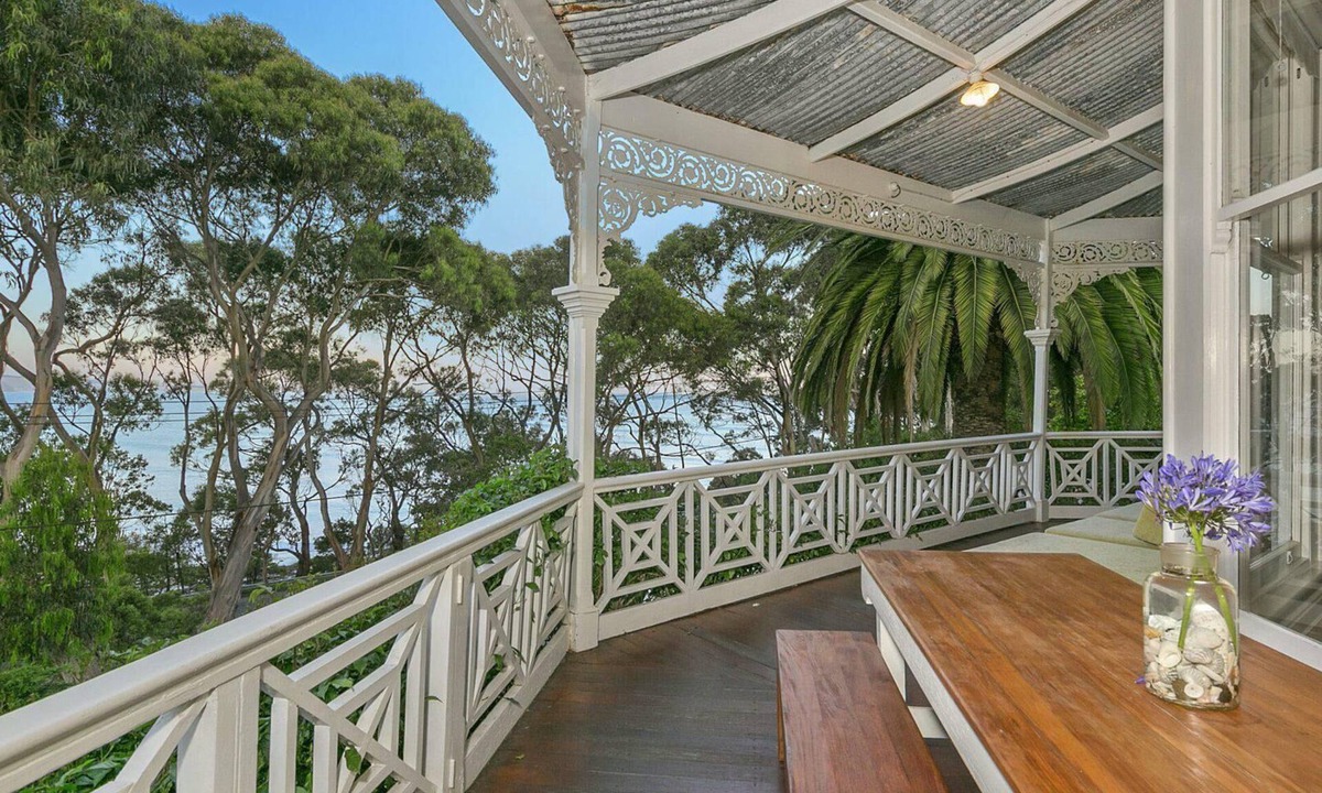 Lorne House | Kincraig - Front Row Historic Masterpiece