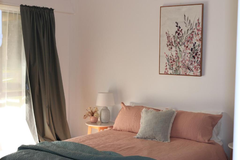 Edi House | King Edi Cottage