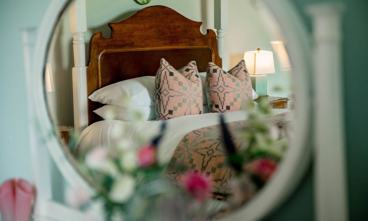 Longford House | King-Ensuite-Biggy