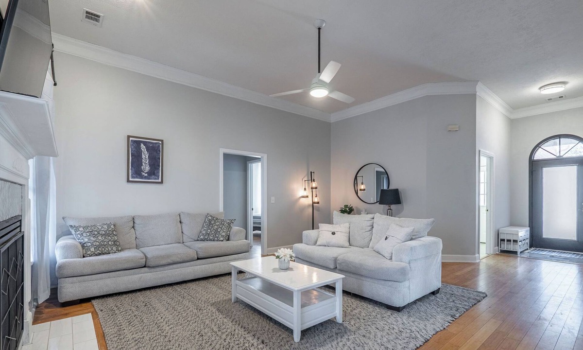 Grovetown House | King & Queens Villa at Parkside