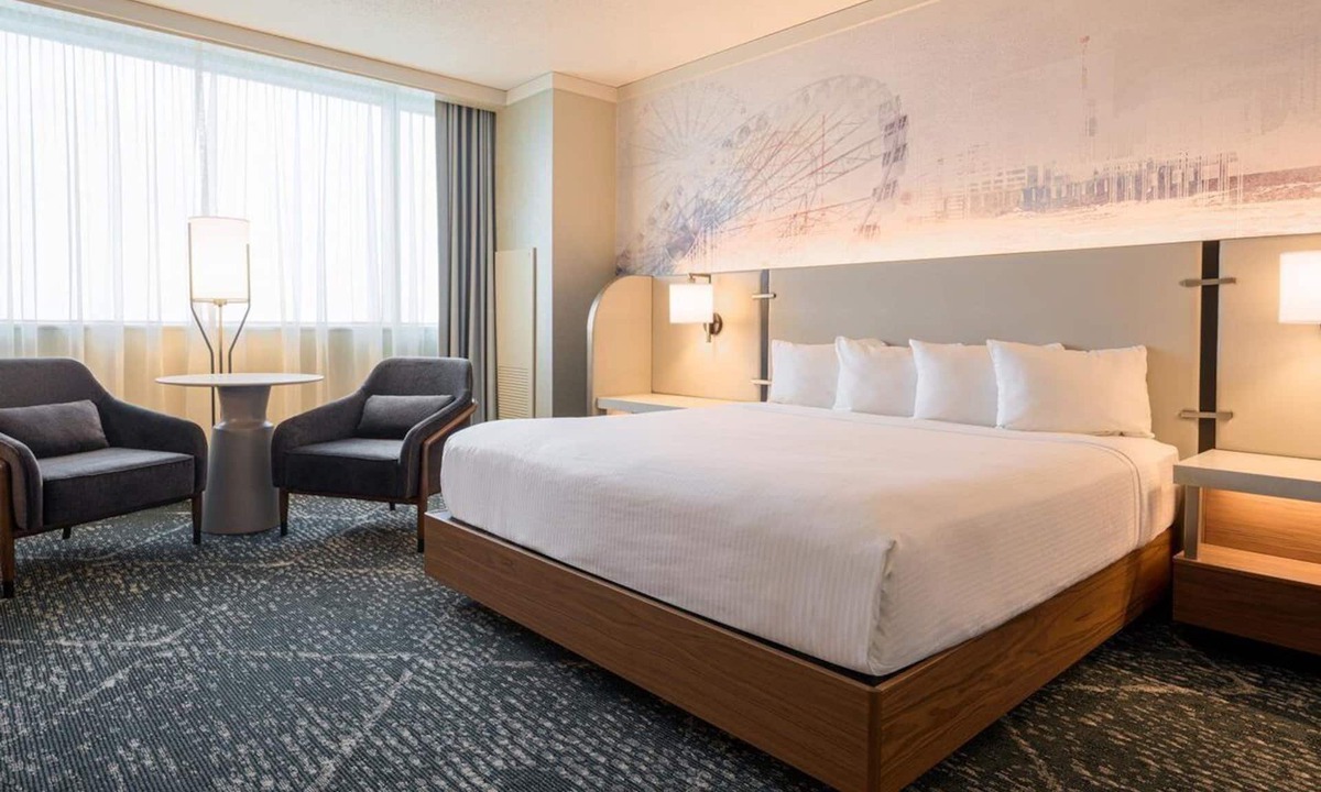 Atlantic City Hotel | King Room at a 4⭐️ Hotel