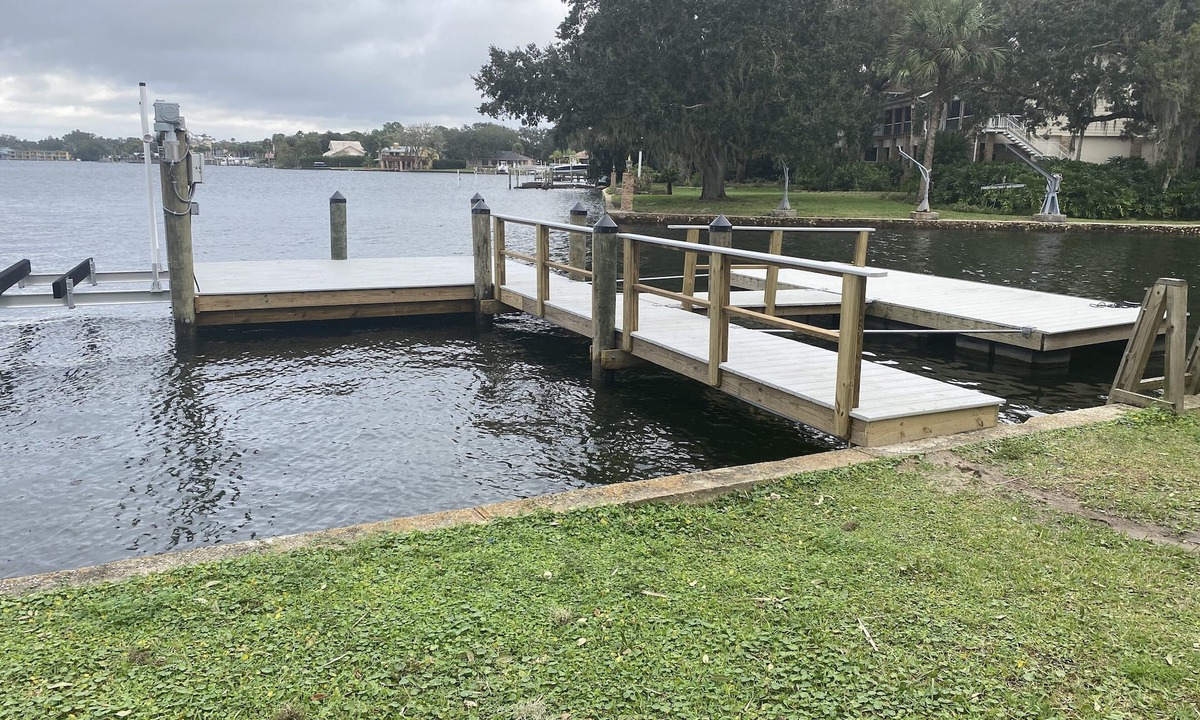 Crystal River House | King's Bay Vacation Home