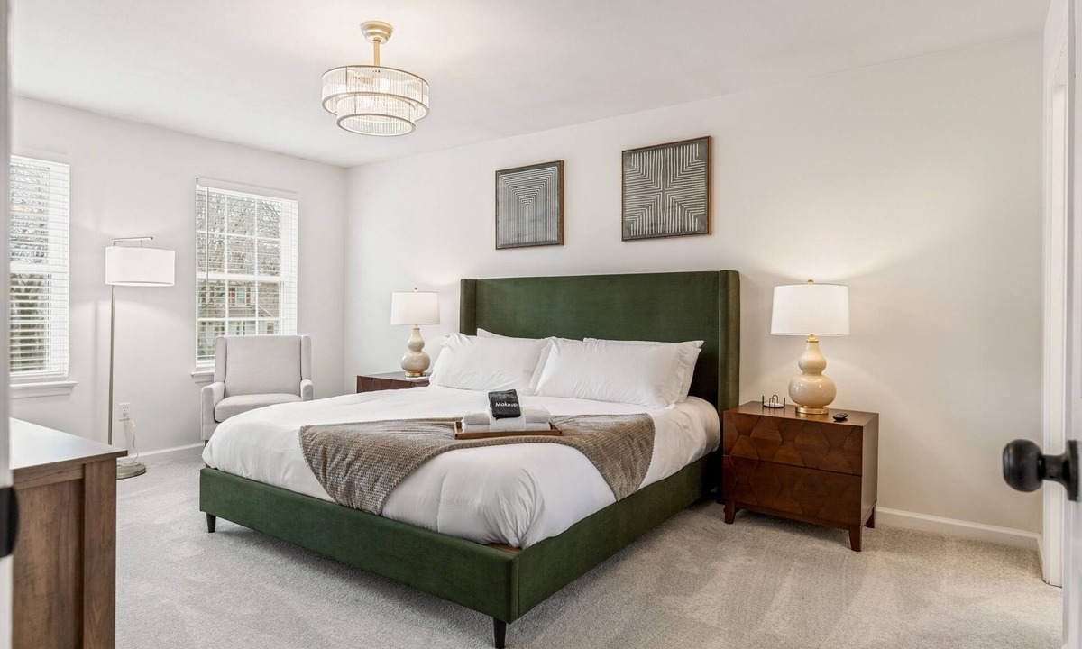 Weldon Spring Heights House | King's Corner Retreat