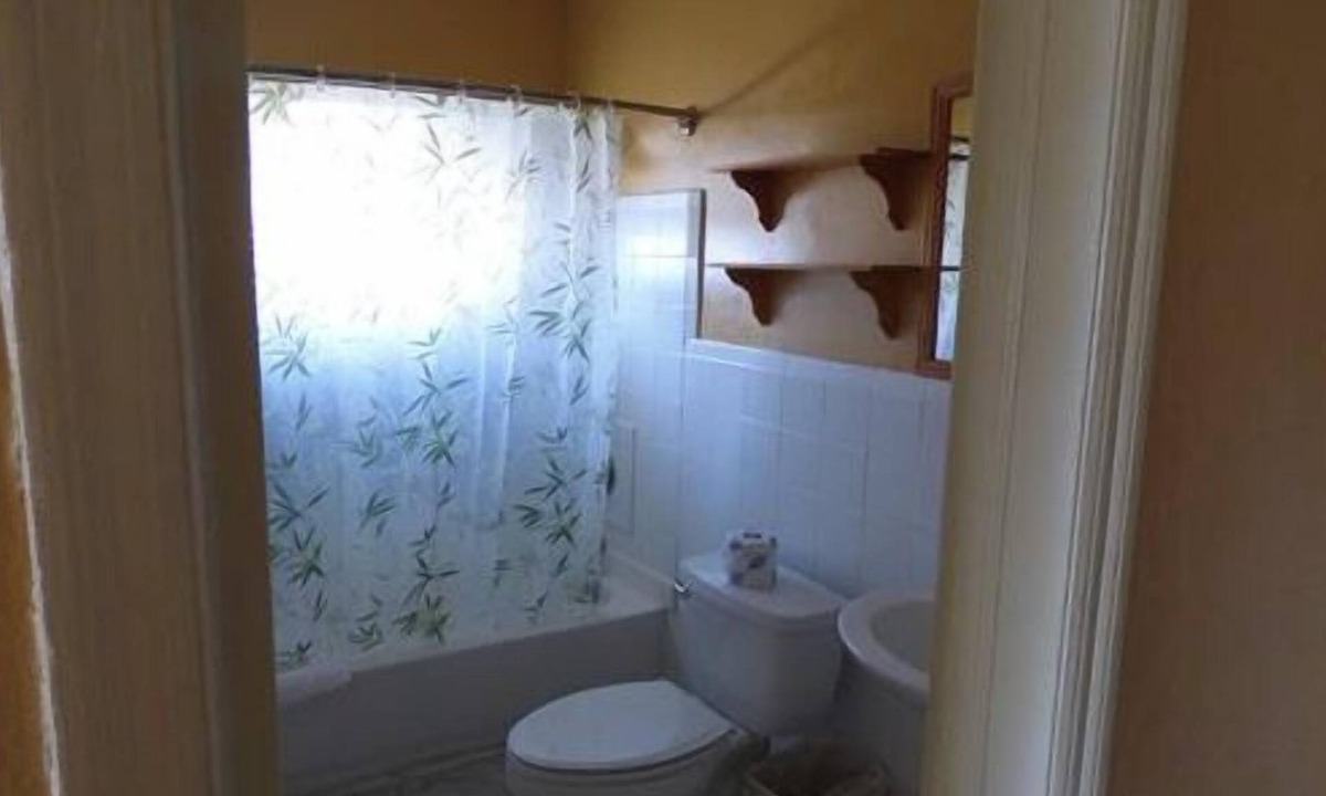 Pompano Beach Hotel | King Studio with Kitchen,Sofa Sleeper and Ocean Views