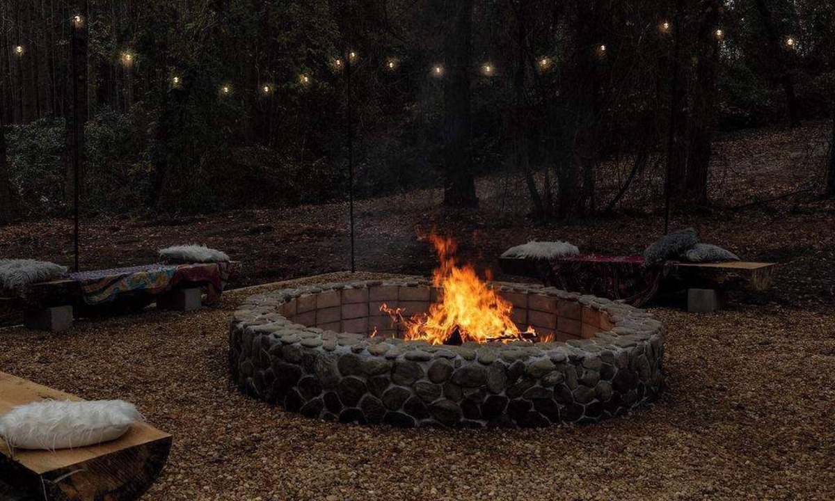 Pine Forest Cabin | King Suite Firepit Nature Lover By Ft. Bragg