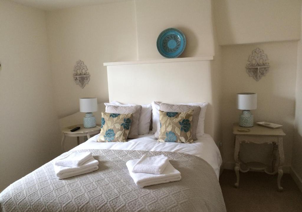 Tunley Bed & Breakfast | King William IV