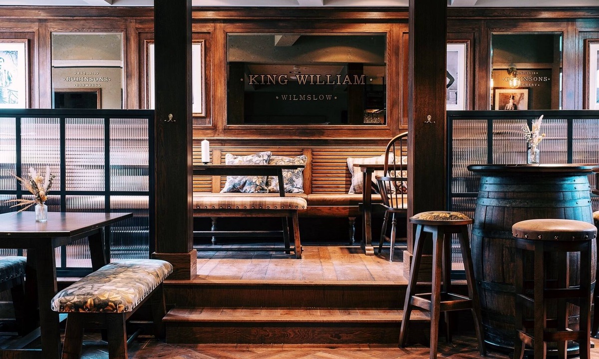 Wilmslow Hotel | King William Rooms