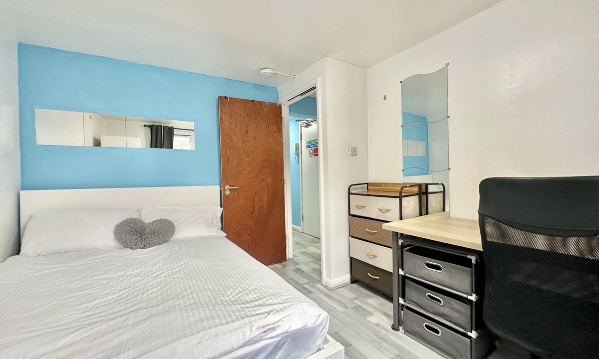 Euston House | Kings Cross Apartments (Flat B)