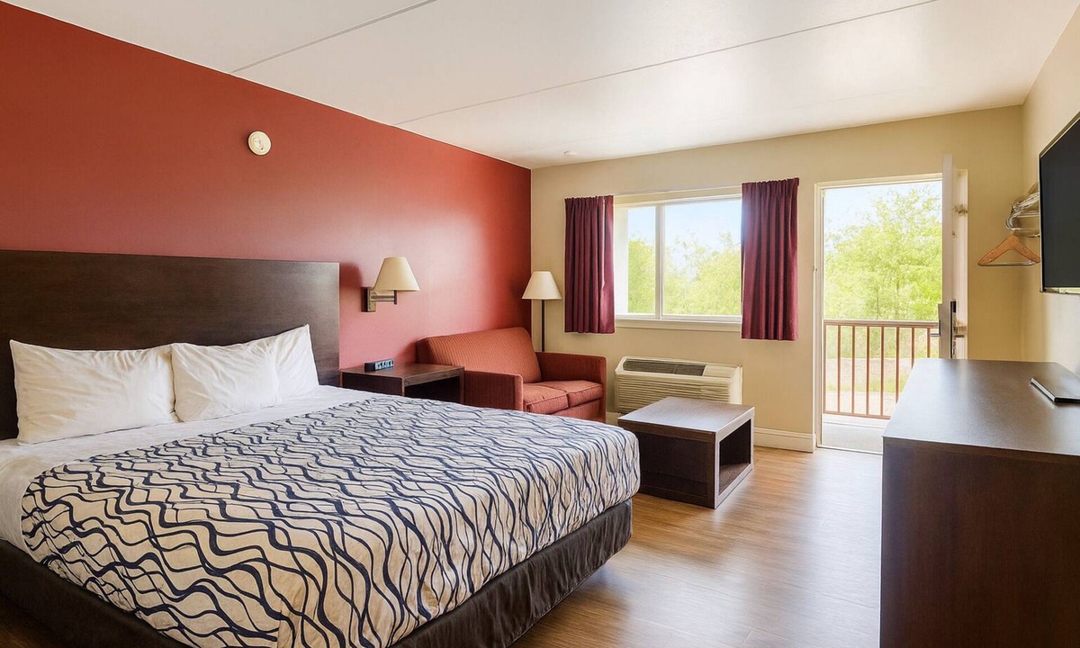 Reading Hotel | Kings Inn Motel