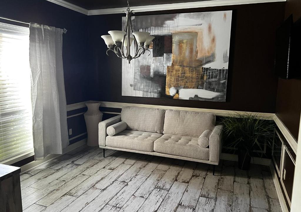 Benton House | Kings Retreat