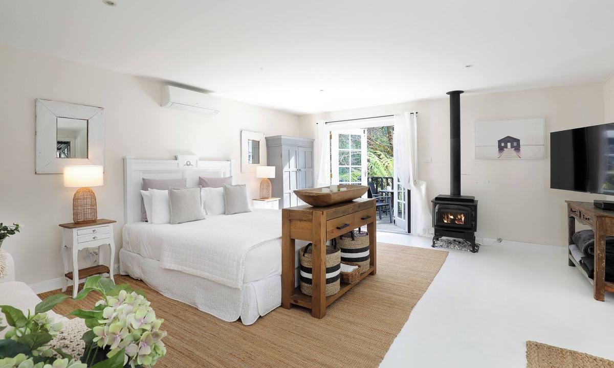Leura House | Kings Studio - Romantic cosy getaway